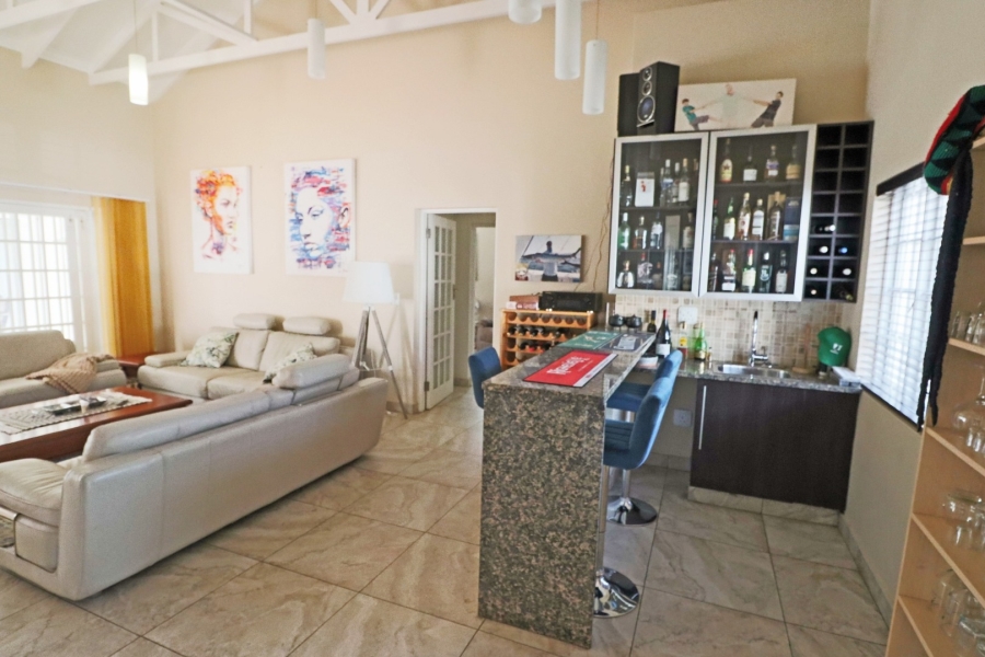 5 Bedroom Property for Sale in Bryanston Gauteng