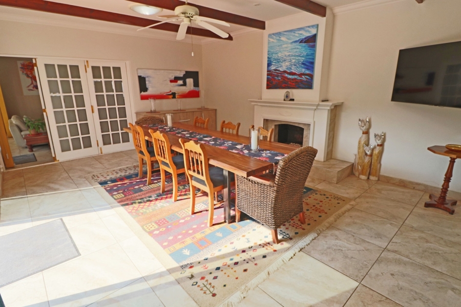 5 Bedroom Property for Sale in Bryanston Gauteng