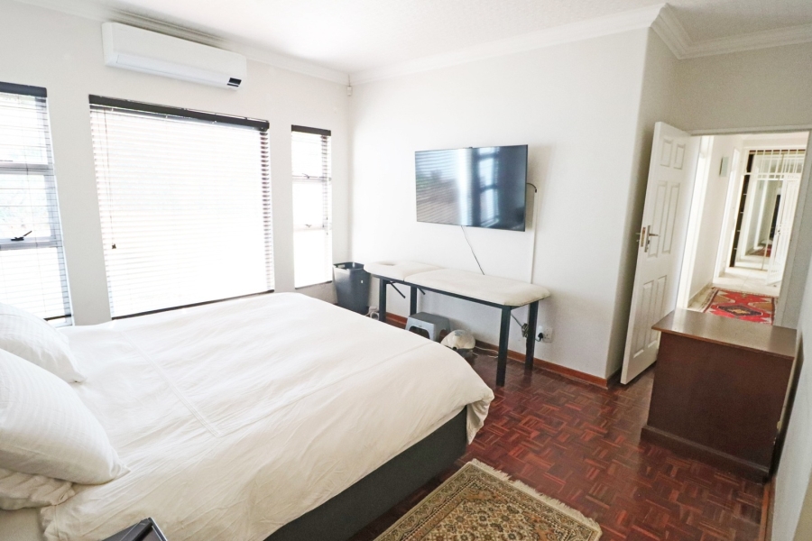 5 Bedroom Property for Sale in Bryanston Gauteng