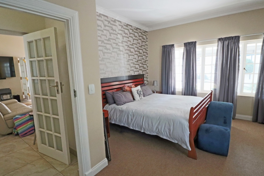 5 Bedroom Property for Sale in Bryanston Gauteng