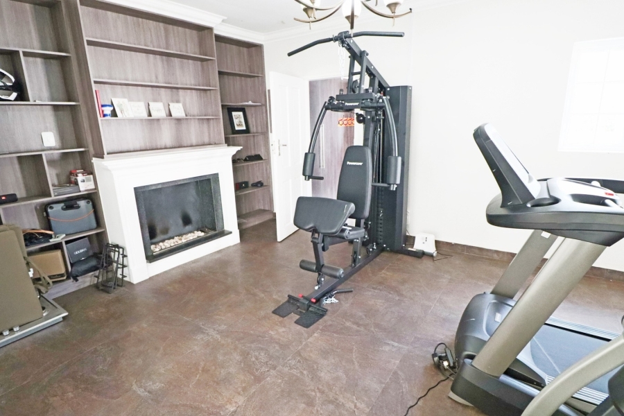 5 Bedroom Property for Sale in Bryanston Gauteng