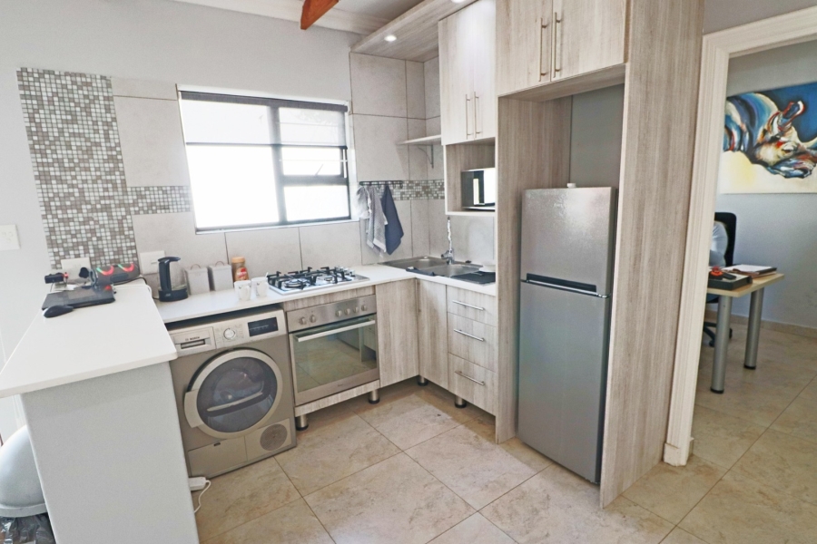 5 Bedroom Property for Sale in Bryanston Gauteng