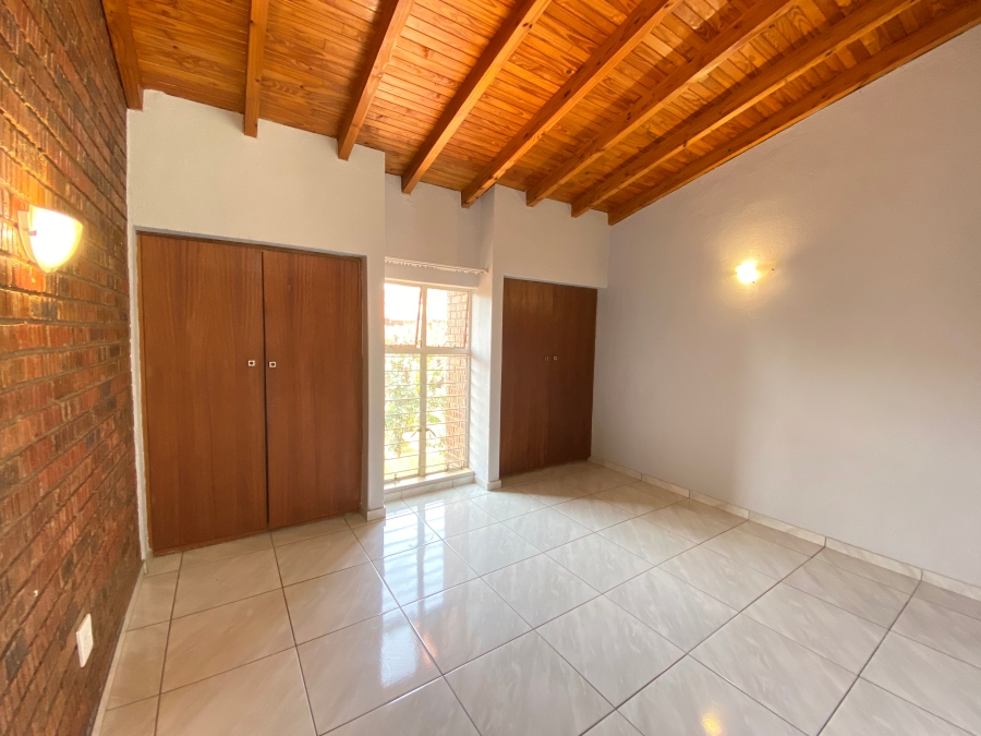 2 Bedroom Property for Sale in The Hill Gauteng