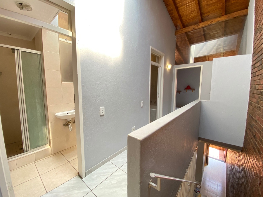 2 Bedroom Property for Sale in The Hill Gauteng