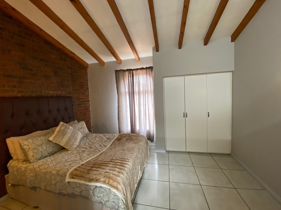 2 Bedroom Property for Sale in The Hill Gauteng