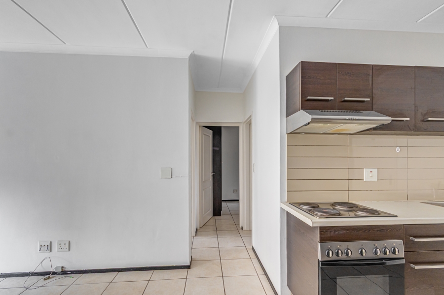 To Let 2 Bedroom Property for Rent in North Riding Gauteng