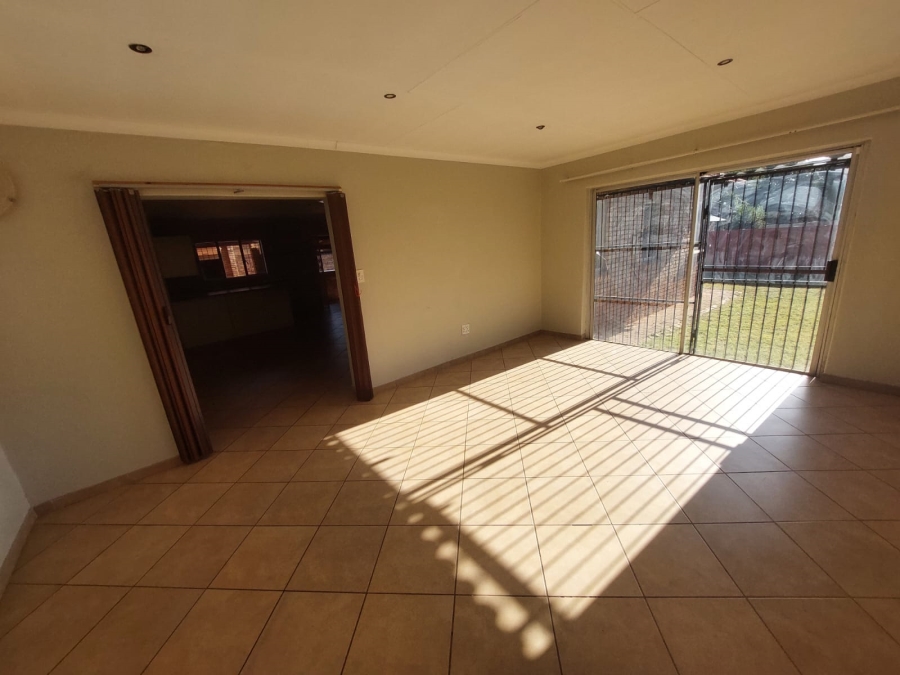 To Let 3 Bedroom Property for Rent in Doornpoort Gauteng