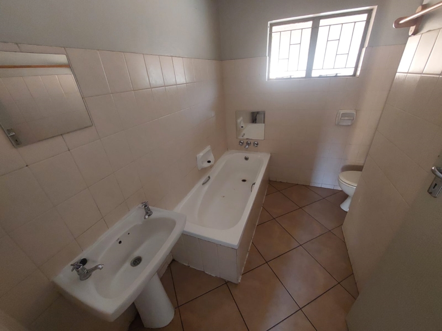 To Let 3 Bedroom Property for Rent in Doornpoort Gauteng