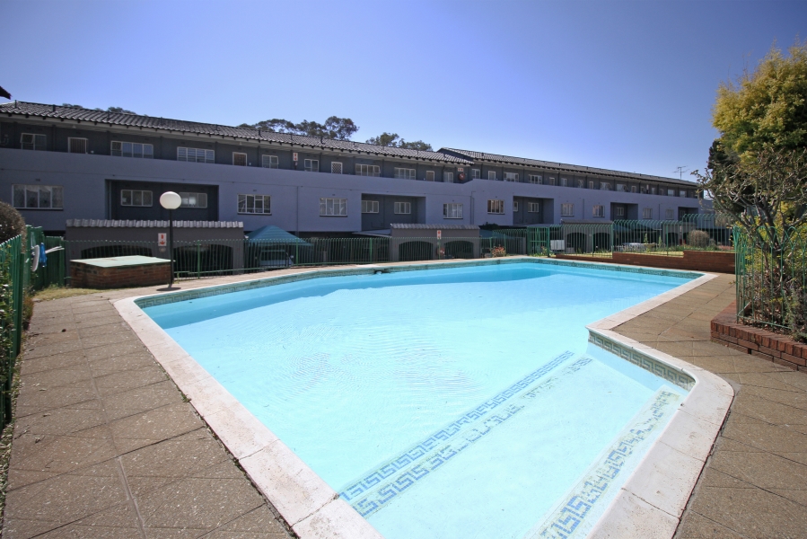3 Bedroom Property for Sale in Dunsevern Gauteng