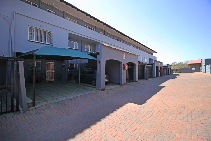 3 Bedroom Property for Sale in Dunsevern Gauteng