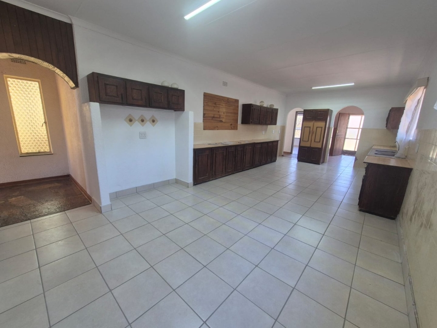 4 Bedroom Property for Sale in Wilro Park Gauteng
