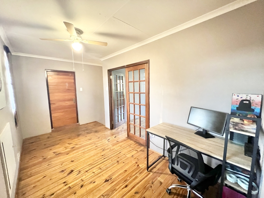 4 Bedroom Property for Sale in Halfway Gardens Gauteng