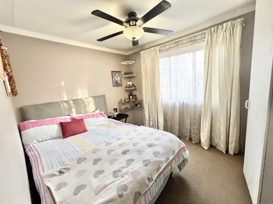 4 Bedroom Property for Sale in Halfway Gardens Gauteng
