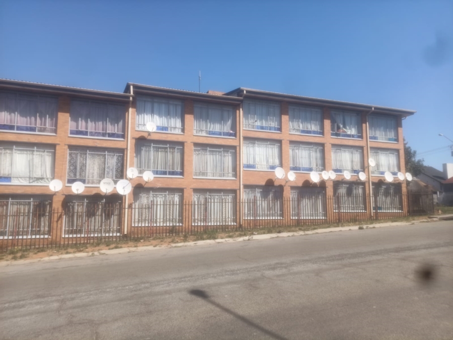 2 Bedroom Property for Sale in Elsburg Gauteng