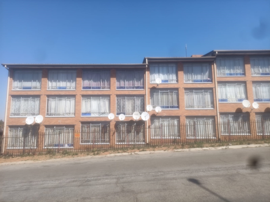 2 Bedroom Property for Sale in Elsburg Gauteng