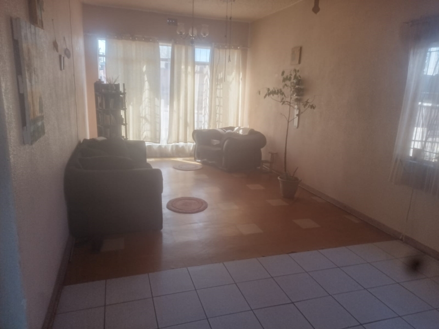 2 Bedroom Property for Sale in Elsburg Gauteng