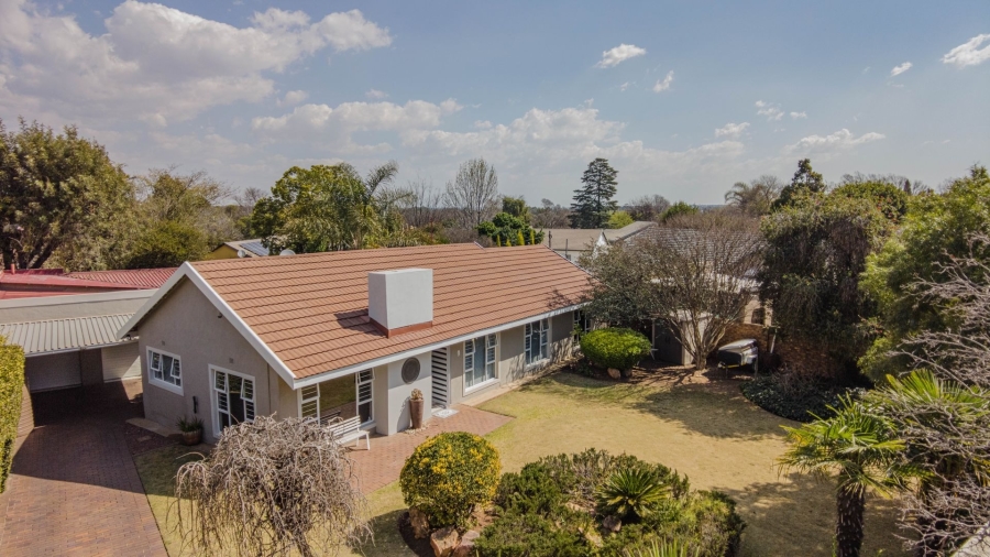 3 Bedroom Property for Sale in Farrarmere Gauteng