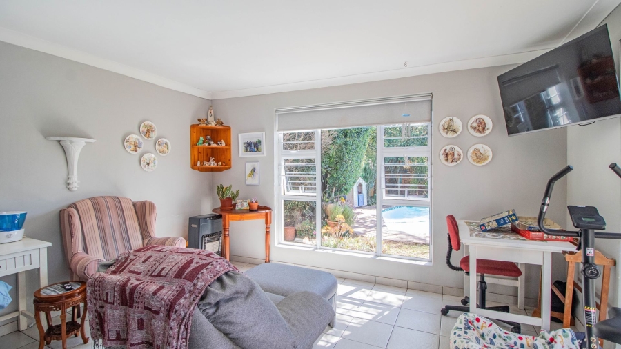 3 Bedroom Property for Sale in Farrarmere Gauteng
