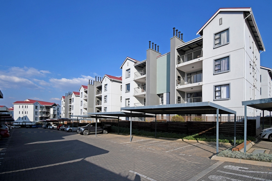 1 Bedroom Property for Sale in Modderfontein Gauteng