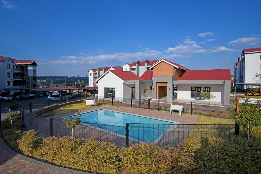 1 Bedroom Property for Sale in Modderfontein Gauteng