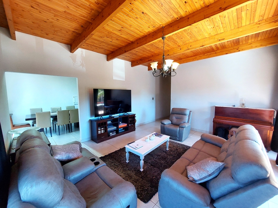 5 Bedroom Property for Sale in Erasmusrand Gauteng