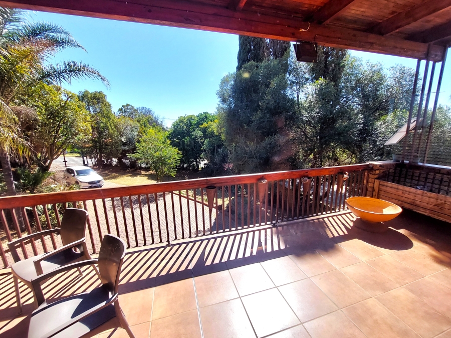 5 Bedroom Property for Sale in Erasmusrand Gauteng
