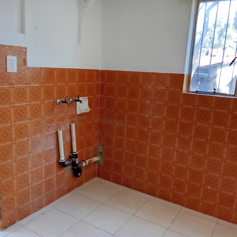 4 Bedroom Property for Sale in Wilro Park Gauteng