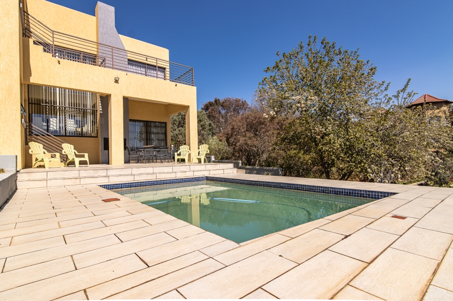3 Bedroom Property for Sale in Protea Ridge Gauteng