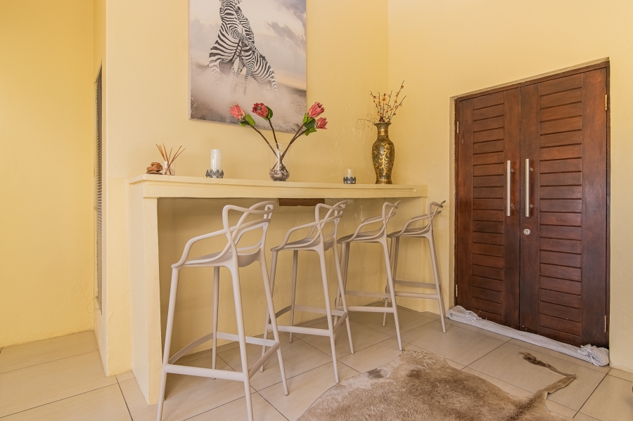 3 Bedroom Property for Sale in Protea Ridge Gauteng