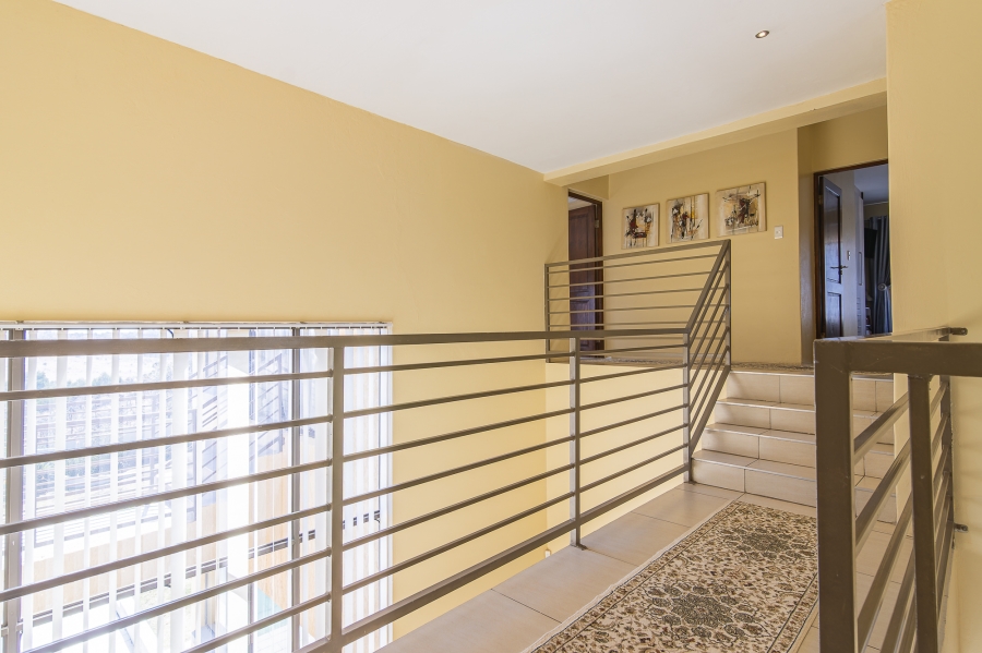 3 Bedroom Property for Sale in Protea Ridge Gauteng