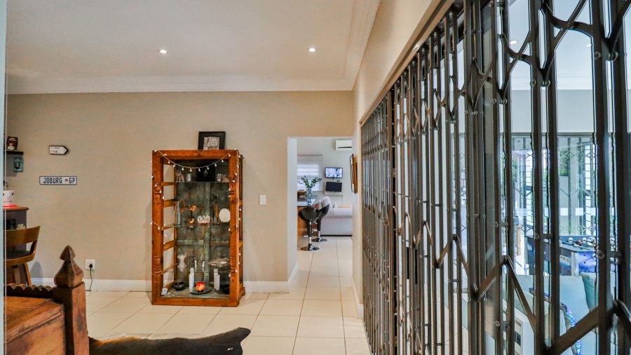 To Let 4 Bedroom Property for Rent in Morningside Gauteng