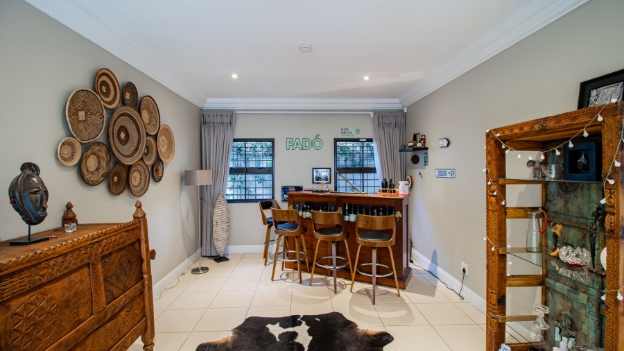 To Let 4 Bedroom Property for Rent in Morningside Gauteng