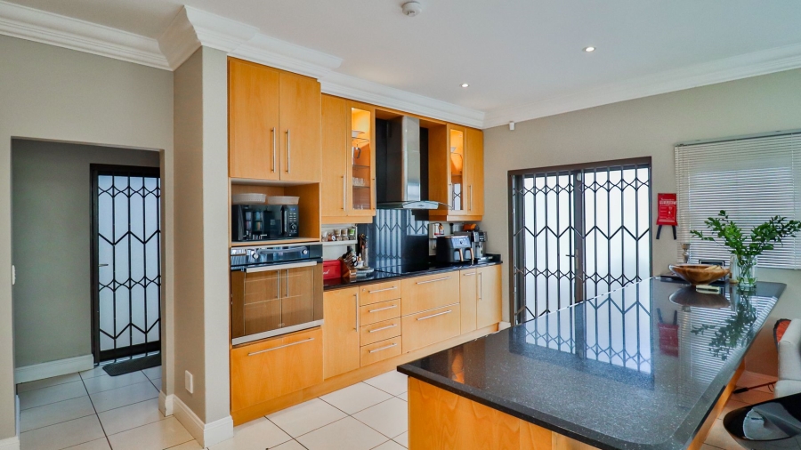To Let 4 Bedroom Property for Rent in Morningside Gauteng