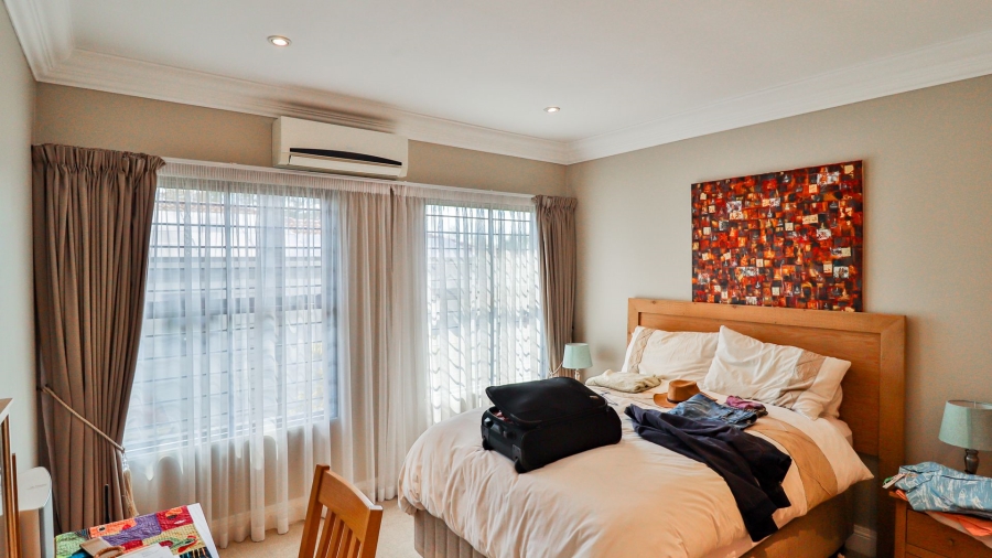 To Let 4 Bedroom Property for Rent in Morningside Gauteng