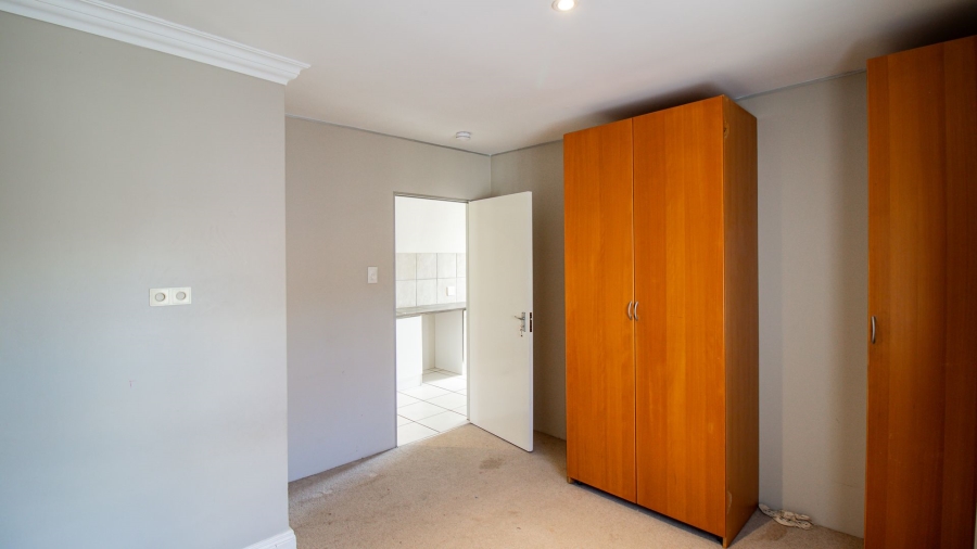 To Let 4 Bedroom Property for Rent in Morningside Gauteng