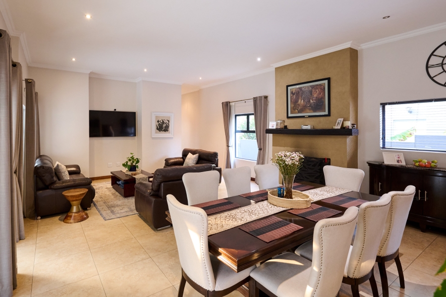 3 Bedroom Property for Sale in Waterfall Country Village Gauteng
