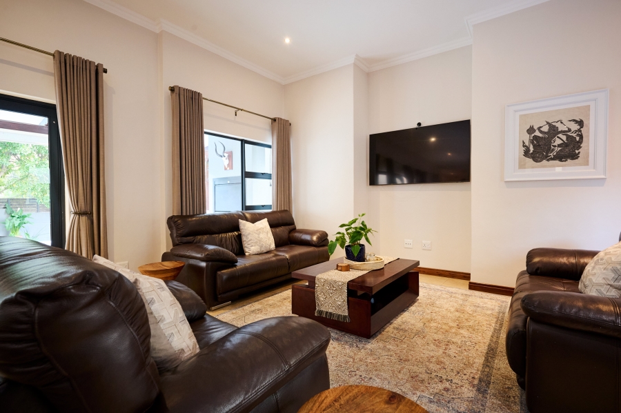 3 Bedroom Property for Sale in Waterfall Country Village Gauteng