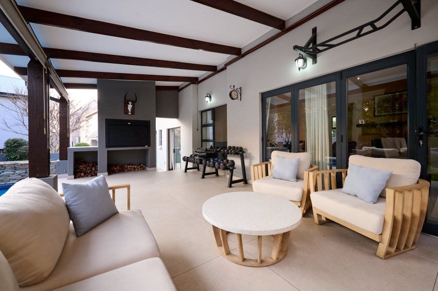 3 Bedroom Property for Sale in Waterfall Country Village Gauteng
