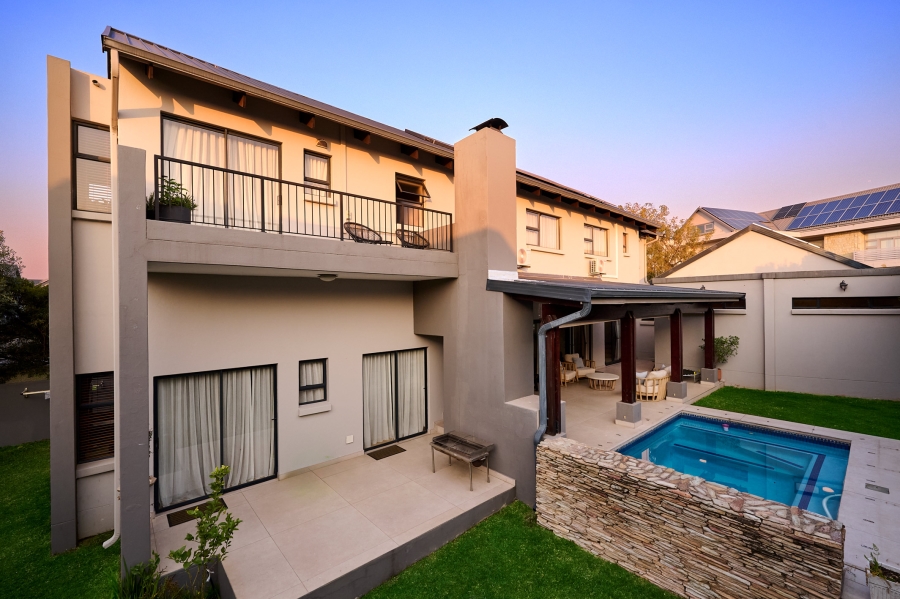 3 Bedroom Property for Sale in Waterfall Country Village Gauteng