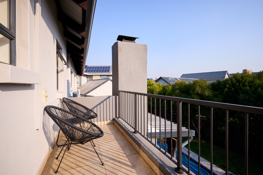 3 Bedroom Property for Sale in Waterfall Country Village Gauteng
