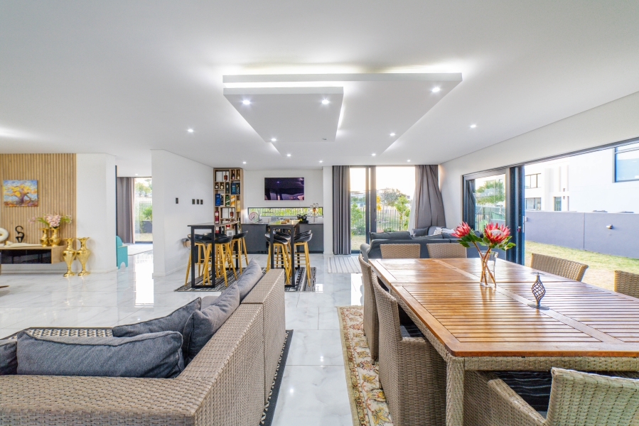 5 Bedroom Property for Sale in Steyn City Gauteng