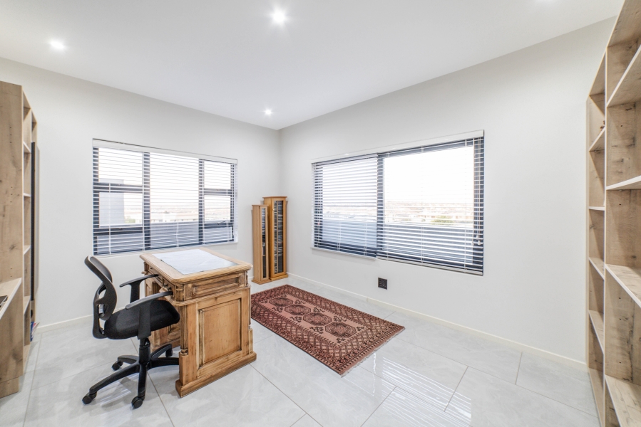 5 Bedroom Property for Sale in Steyn City Gauteng