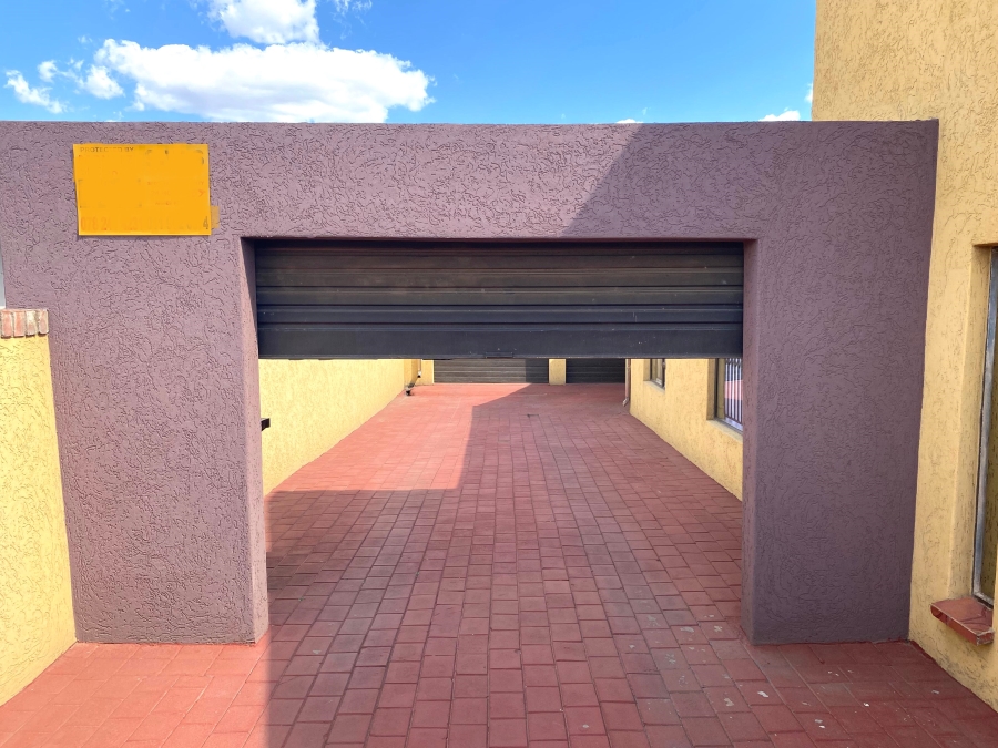 4 Bedroom Property for Sale in Vosloorus Gauteng