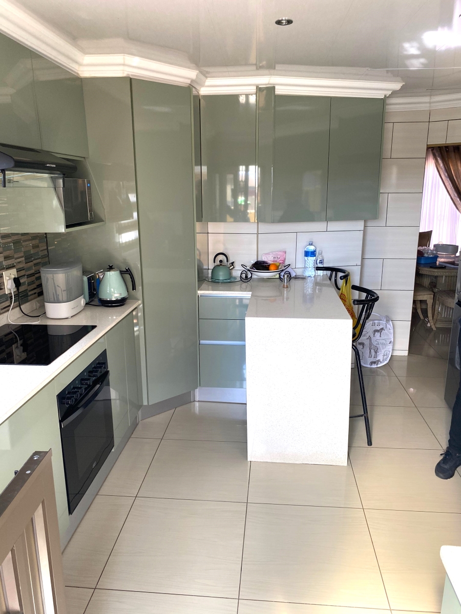 4 Bedroom Property for Sale in Vosloorus Gauteng