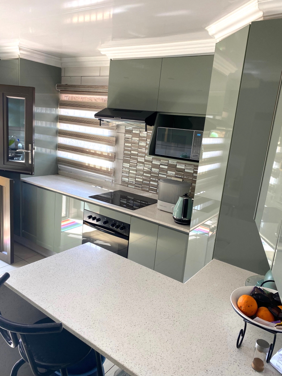 4 Bedroom Property for Sale in Vosloorus Gauteng