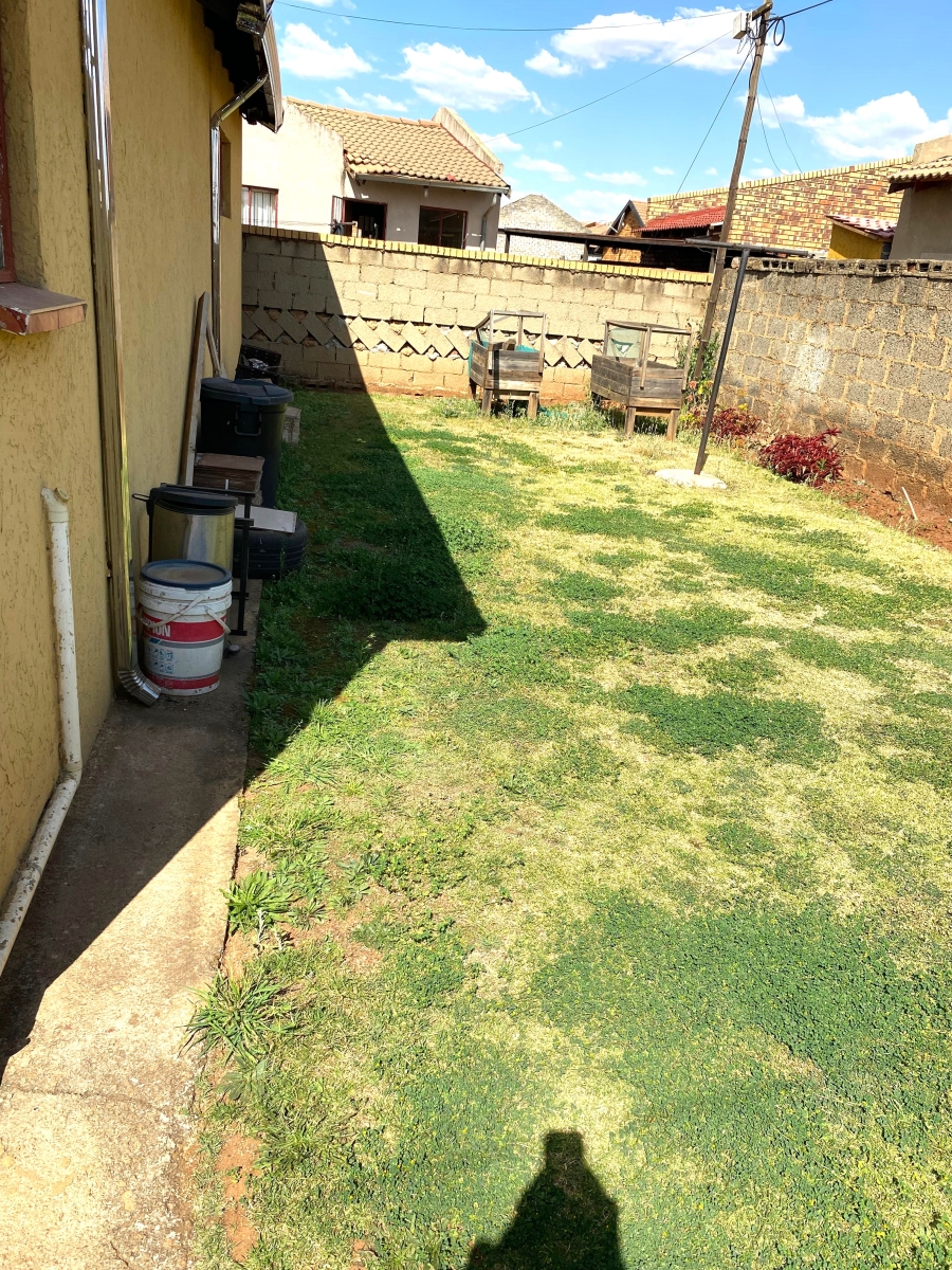 4 Bedroom Property for Sale in Vosloorus Gauteng
