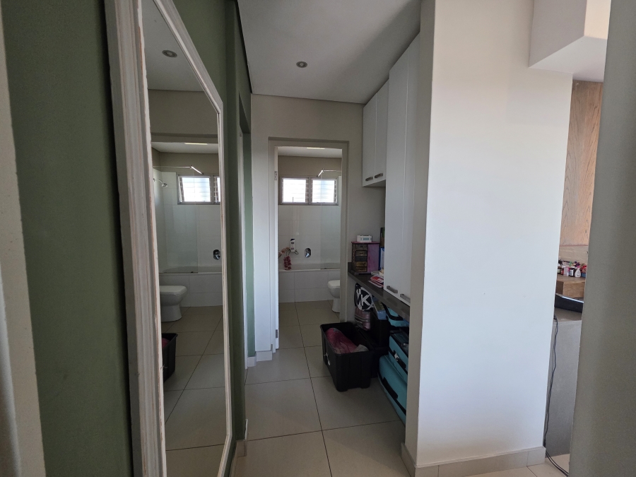 2 Bedroom Property for Sale in Nieuw Muckleneuk Gauteng