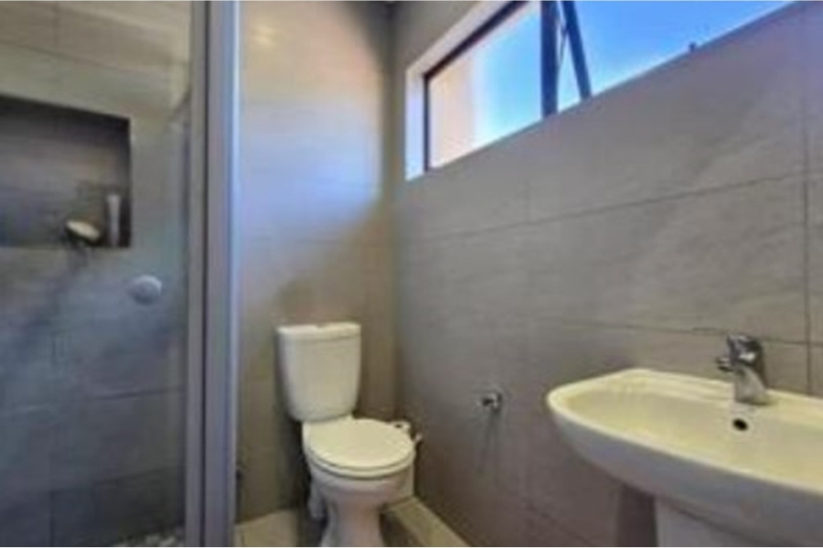 5 Bedroom Property for Sale in Randhart Gauteng