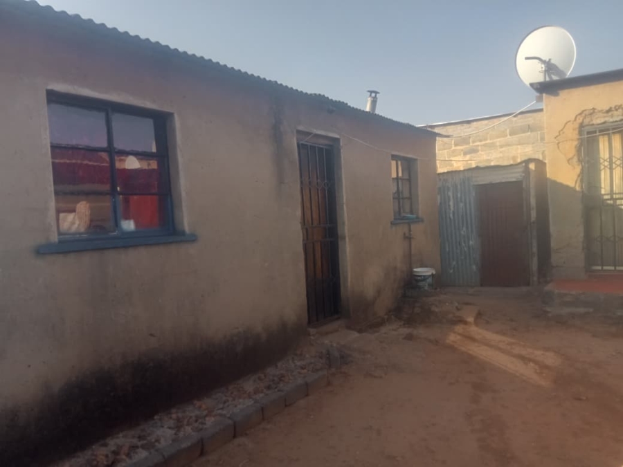 2 Bedroom Property for Sale in Tembisa Central Gauteng