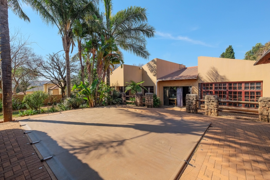 4 Bedroom Property for Sale in Rangeview Gauteng